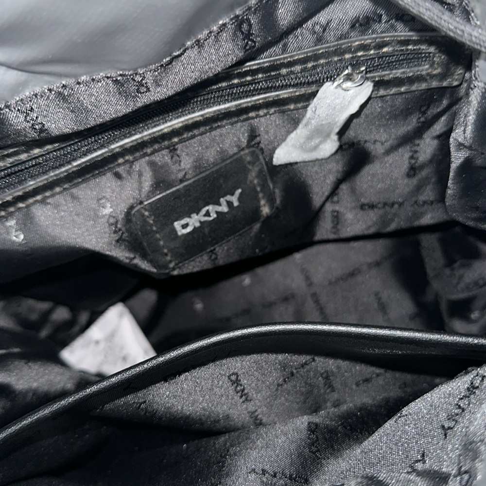 DKNY || NWT || Giania Puffy Silver Backpack - Picture 2 of 6